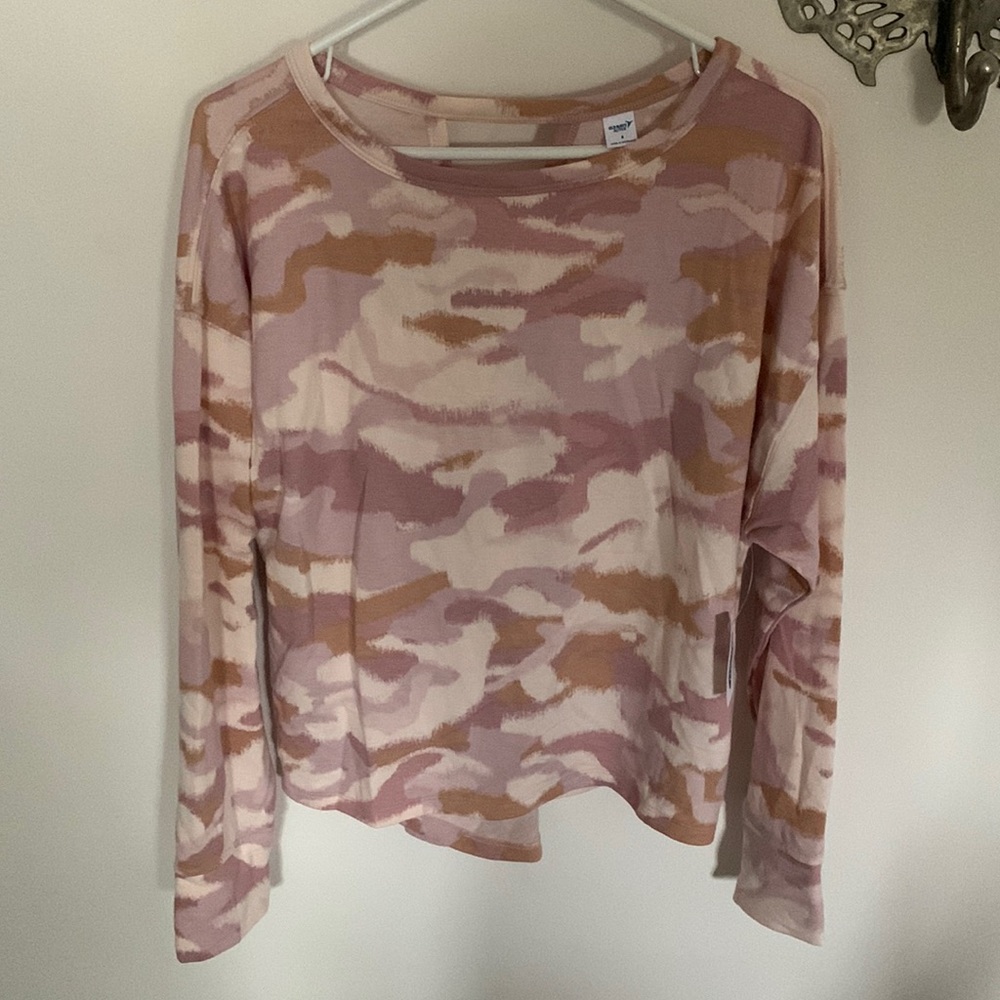 Old navy active layer top
